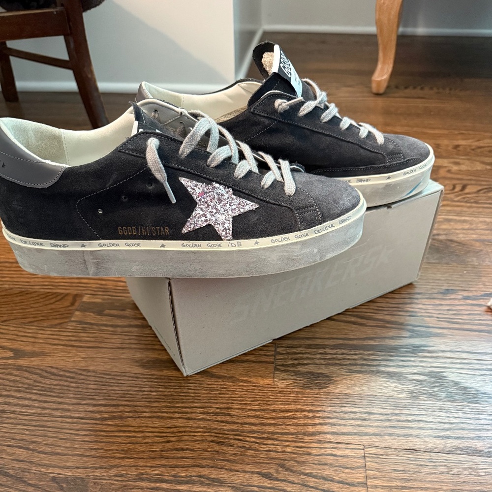 Golden Goose Hi Star Sneakers | Black Suede w/ Glitter Star | Size 41 w/ Box